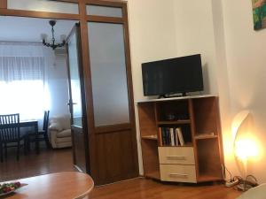 Fully furnished spacious 2bedroom apartment central Bucharest