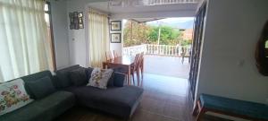 Apartamento Fresco con Terraza-tipo loft