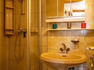 Apartment Muverans I L2 by Interhome