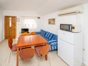 Apartment Antonio by Interhome 