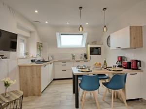 Holiday Home Hoedic by Interhome