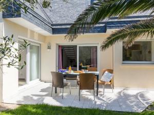 Maisons de vacances Holiday Home Le Triskell - CED229 by Interhome : photos des chambres