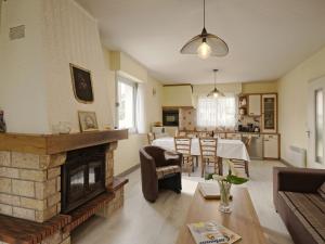 Holiday Home Le Clos Er Bert by Interhome