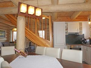 Chalet Chalet Karin by Interhome