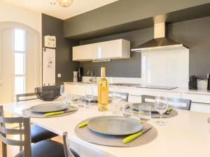 Appartements Apartment Dade-1 by Interhome : photos des chambres