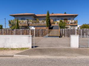 Appartements Apartment Dade-1 by Interhome : photos des chambres