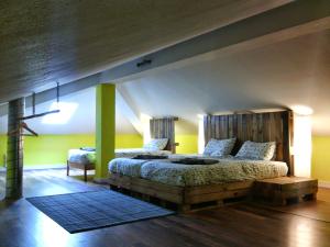 The Maverick Surfvillas