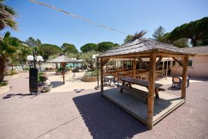 Tentes de luxe Glamping Frejus : photos des chambres