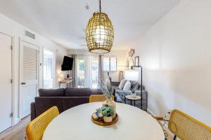 Spa On Port Royal Sound 3322