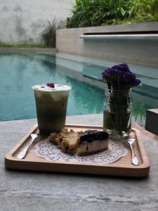 Valentier Cafe and Hotel