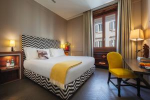 Double or Twin Room room in Singer Palace Hotel