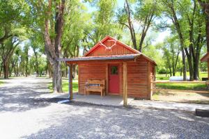 The Longhorn Ranch Resort Lodge & RV Park