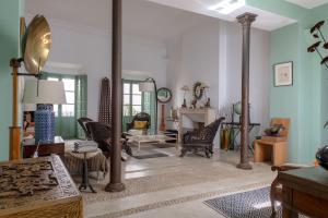 Hommyhome Castellar Luxury