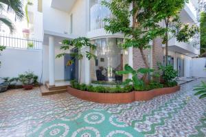 Villa 17 Văn Cao - Sân Vườn Gần Biển Bãi Sau