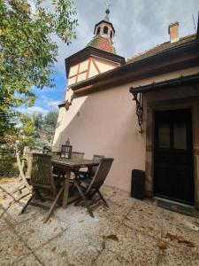 La Tour du Bois fleuri