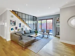 Cottage 8 - Virginia Avenue Villas - Vredehoek