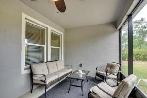 Sunny Florida Home with Lanai 9 Mi to Beach!