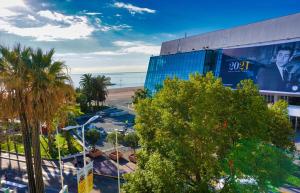 Apartment room in Cannes Croisette heart of the city