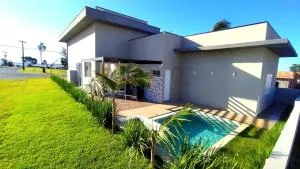 Formosa - Piscina com SPA e Poucos Passos do Clube - 阿瓦雷