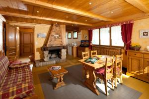 Chalet Holiday LES GETS