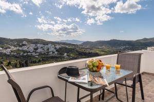 Nick & Debbies two-storey apartment