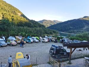 PENSIUNEA IZVORUL BUCURIEI