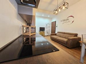 La Tana del Dolcetto, alloggio con terrazzo