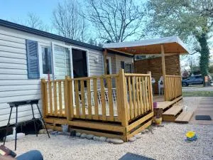 mobil home tout confort 6 personnes climatisé au pied du Luberon - Cadenet