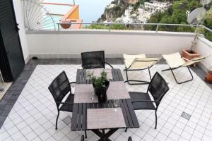 Chez Angelina - De Vivo Realty Positano