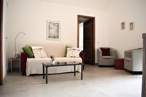 Chez Angelina - De Vivo Realty Positano