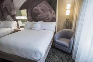 Courtyard by Marriott Hickory