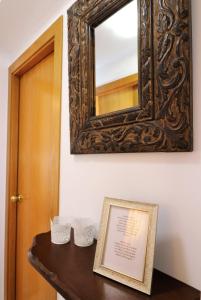 Versalles Pool Levante