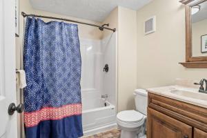 Escape to NY Wine Country Just 20 Minutes Outside of Ithaca