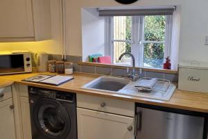 Fossil Cottage (Berryl Farm Cottages)