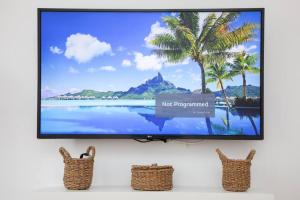 BRAND NEW City Center Apartment Nostalgija