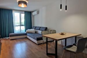 Apartment Happiness included, Sarafovo