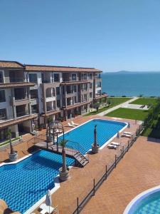 Apartment Happiness included, Sarafovo
