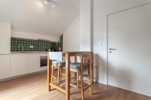 Casa Esmeralda by Home Sweet Home Aveiro