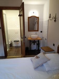 Hotels Hotel Berceau Du Vigneron : photos des chambres