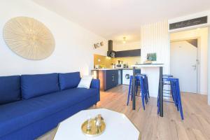 Appartements Le Bleu Nuit Piscine Parking Netflix Cafe : photos des chambres