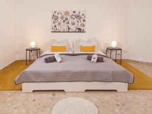 BohnApartments Elisa - Wohlfühlapartment mit 2 Parkplätzen und 3 Schlafzimmern - WLAN - Vollausstattung