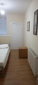 Lovely spacious double beds sleeps 8