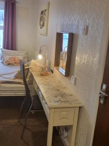 140 Bond - Holiday Home