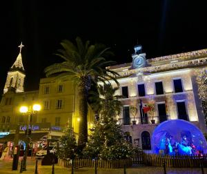 Appartements Studio Sanary-sur-Mer proche gare : photos des chambres