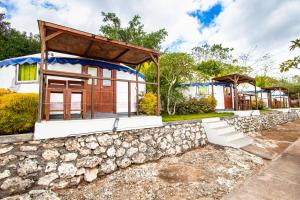 Phòng Đôi Loại Sang (Deluxe Double Room)