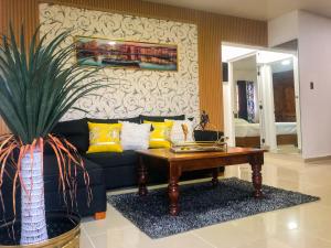 Ocean View Apart. In Down town