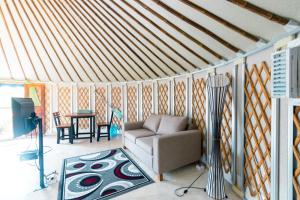 Phòng Đôi Loại Sang (Deluxe Double Room)