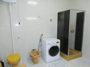 Apartments with parking space Novi Vinodolski - 2421