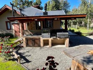 CASA AZUL LIMAY VILLA LA ANGOSTURA