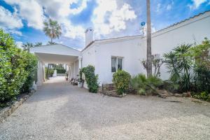 Villa Bahamas - Your very own Fairytale vacation palace